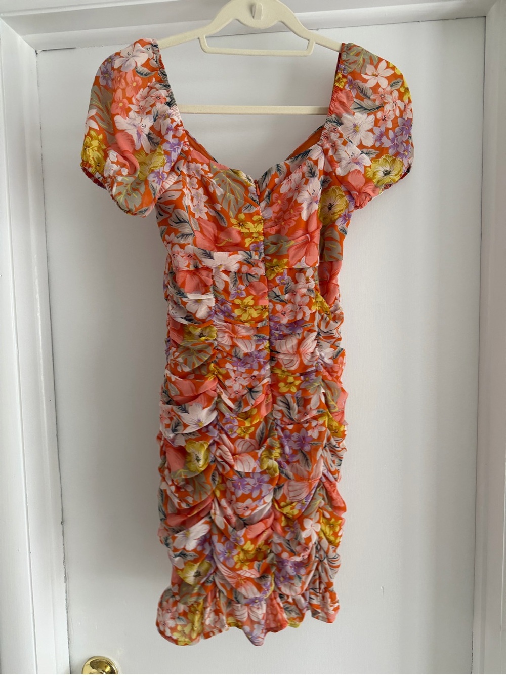 Forever 21 Coral Floral Ruched Mini Dress - Picture 2 of 3